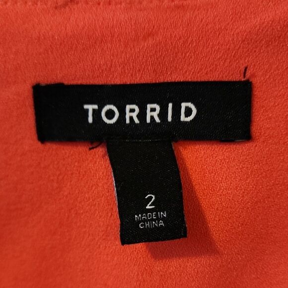 Torrid Coral Women's Jacket Size 2 EUC - Picture 2 of 6